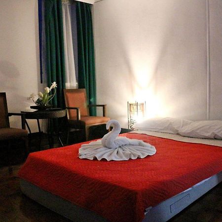 Fil Star Airport Guest House Paranaque City Екстер'єр фото